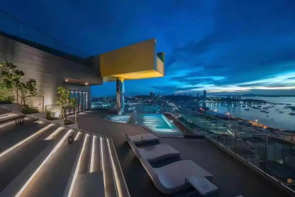 Edge Central Pattaya Seaview Residence Экстерьер фото